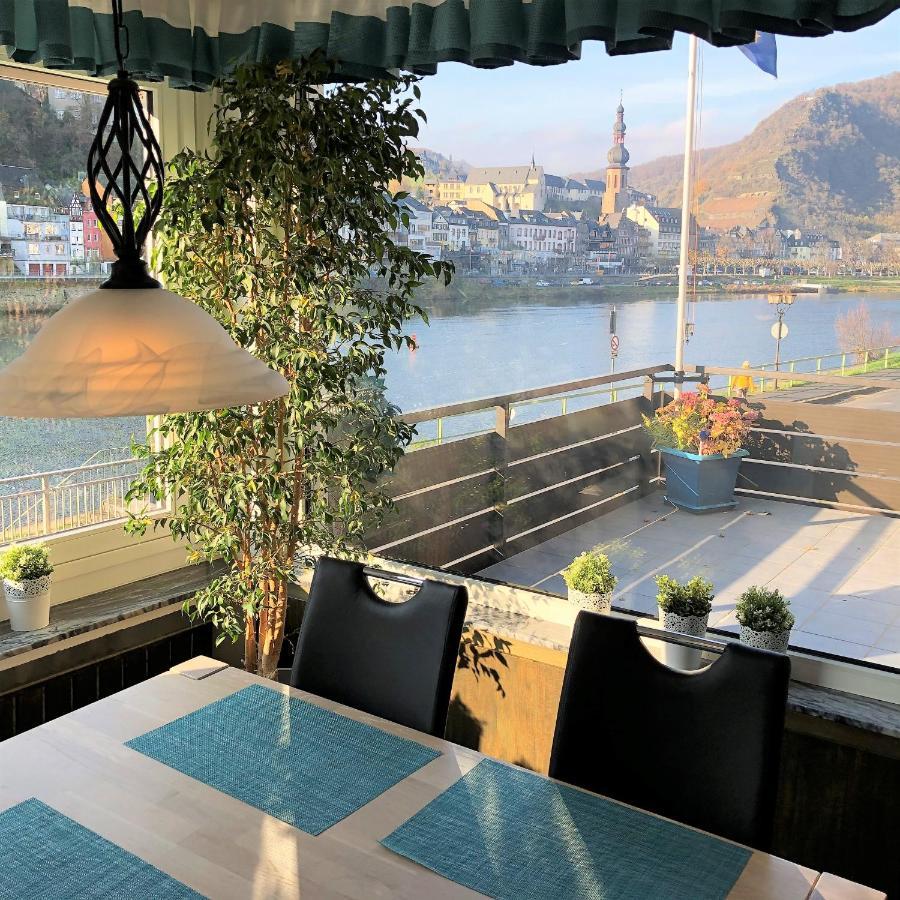 Ferienwohnungen Haus Zur Linde Cochem Exterior foto