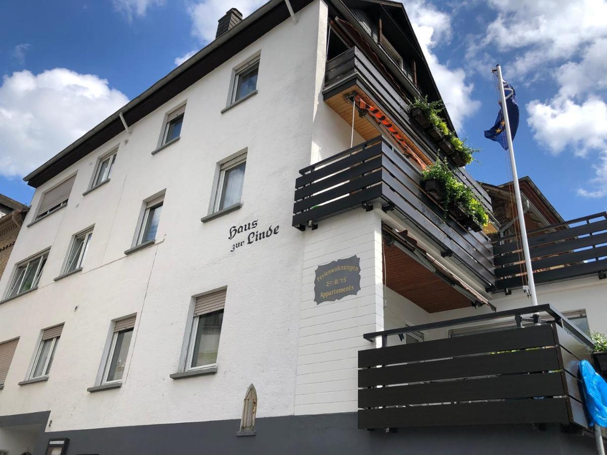 Ferienwohnungen Haus Zur Linde Cochem Exterior foto