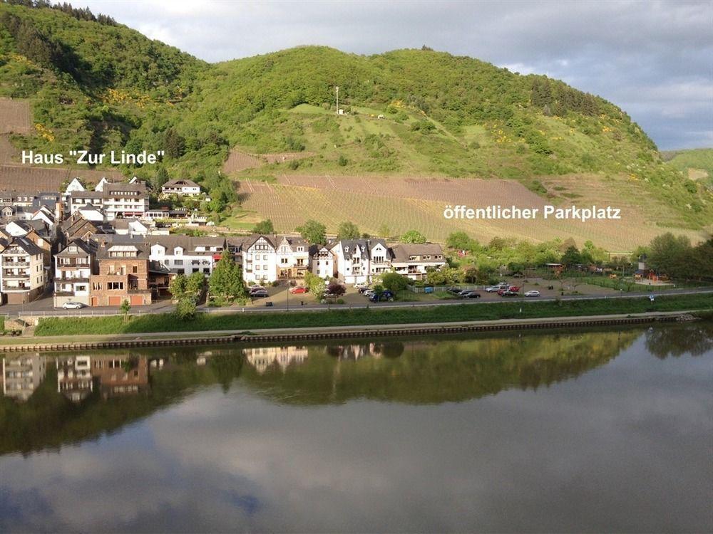 Ferienwohnungen Haus Zur Linde Cochem Exterior foto